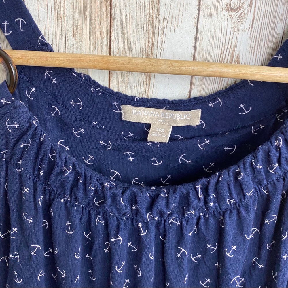 BANANA REPUBLIC Top blue with anchor pattern - Picture 2 of 9